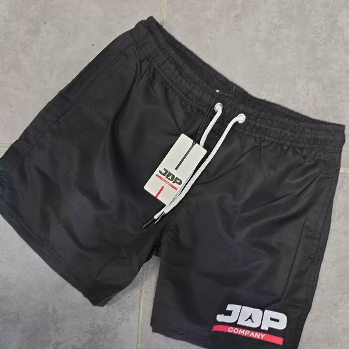 Short JDP NOIR