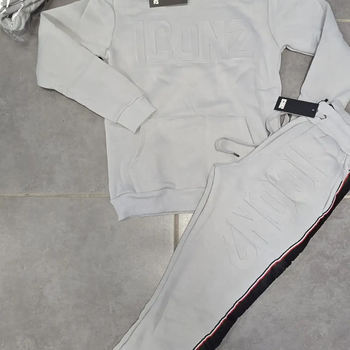 Ensemble icon2 gris