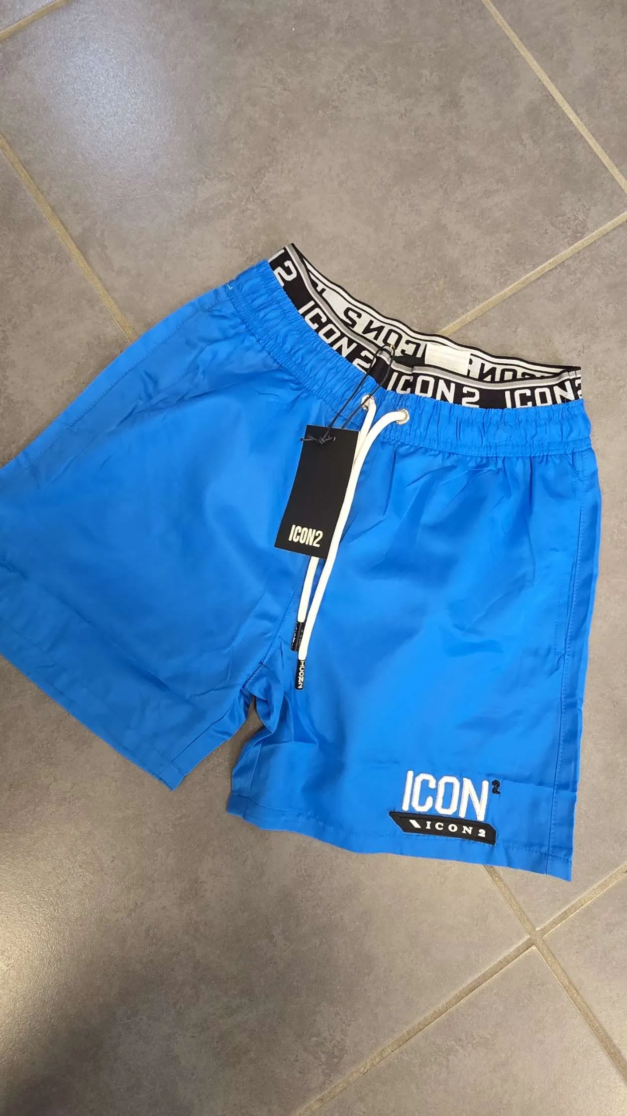 Short icon2 bleu