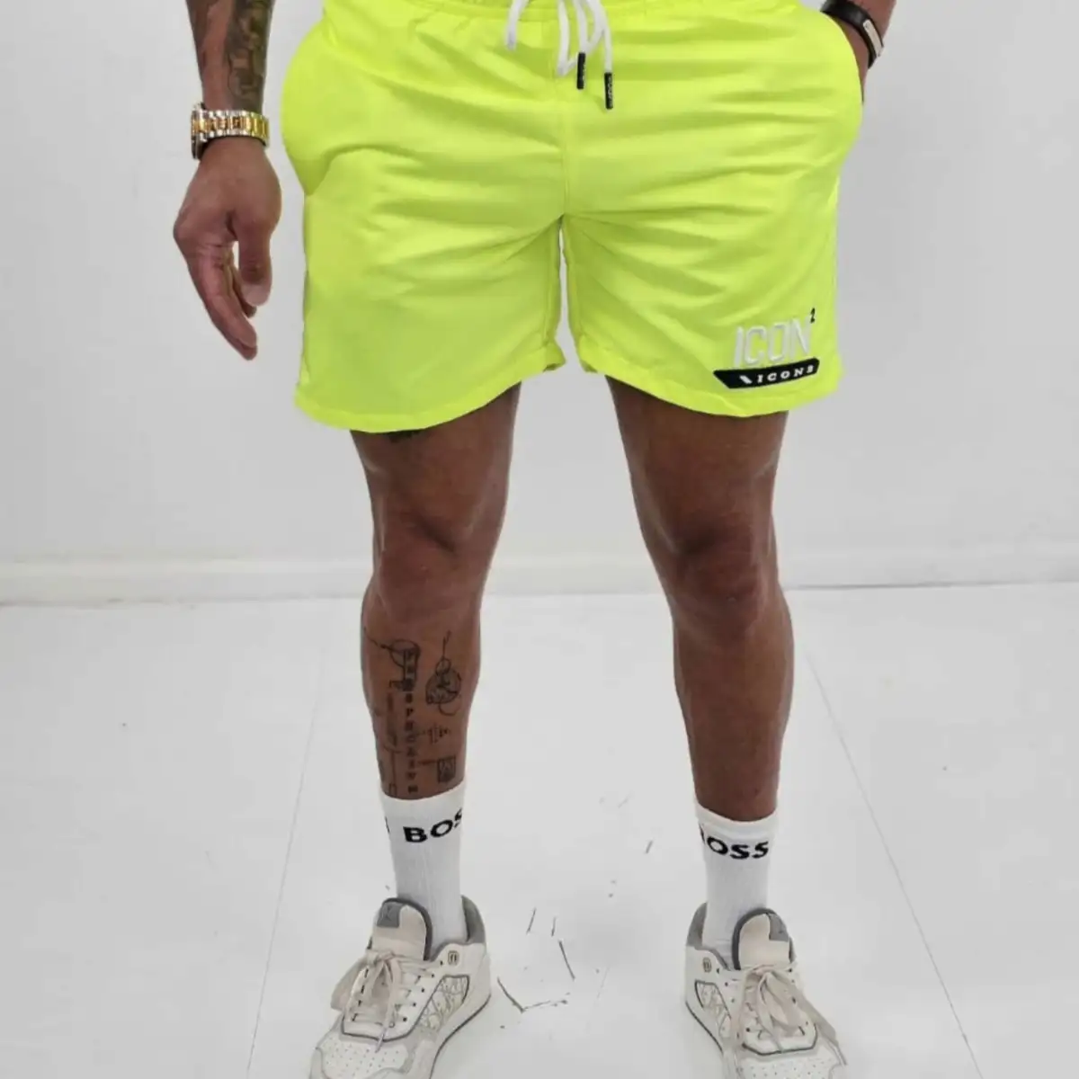 Short icon2 jaune ete