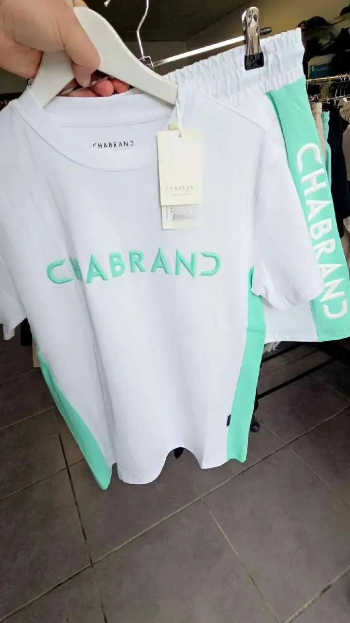 Ensemble chabrand