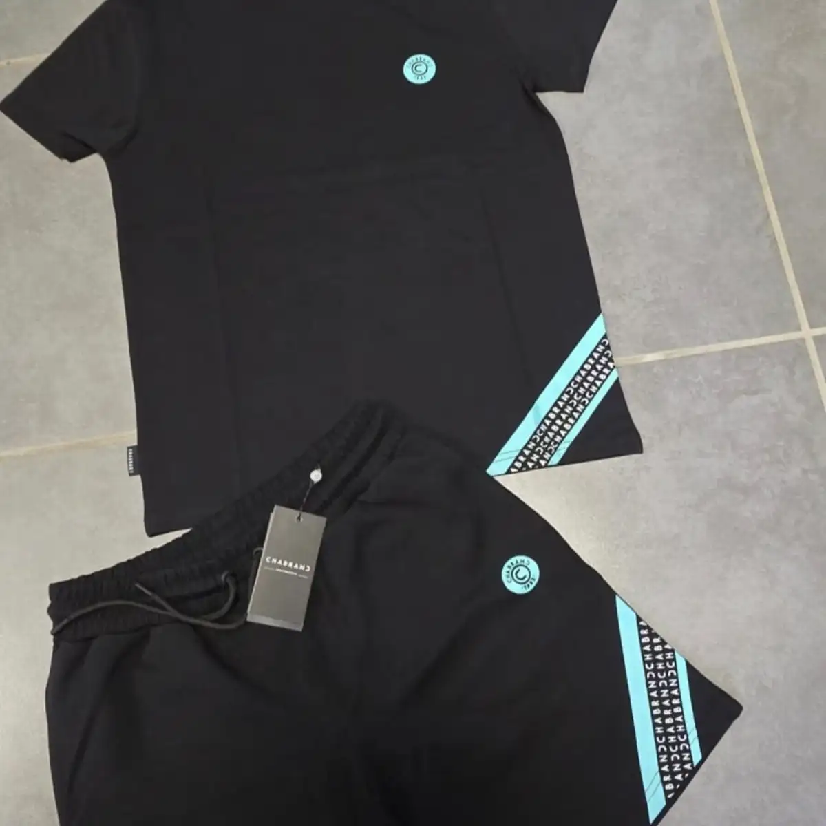 Ensemble chabrand