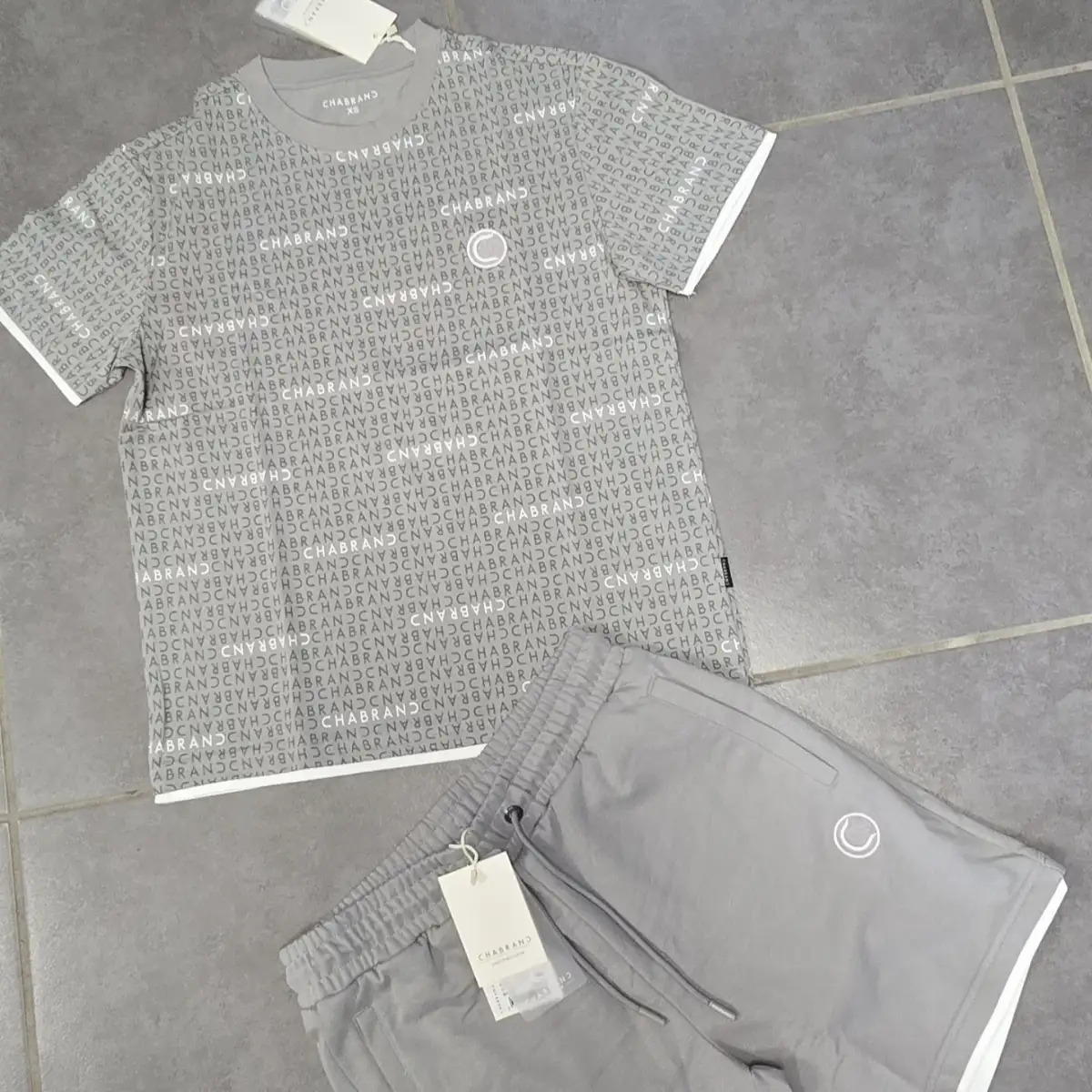 Ensemble chabrand
