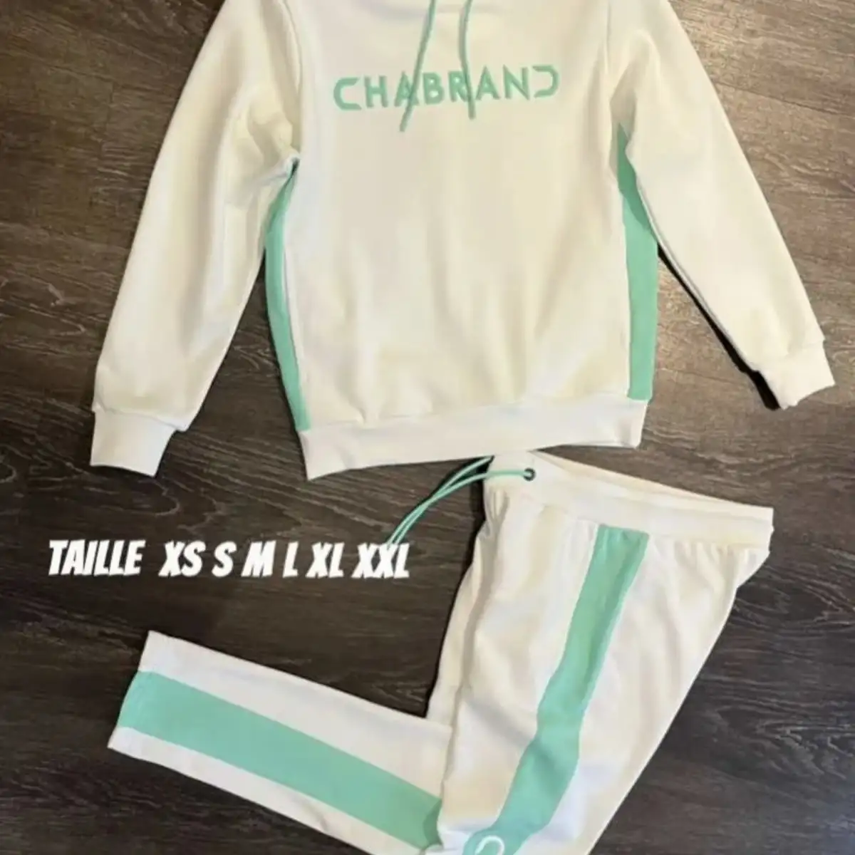 Ensemble chabrand