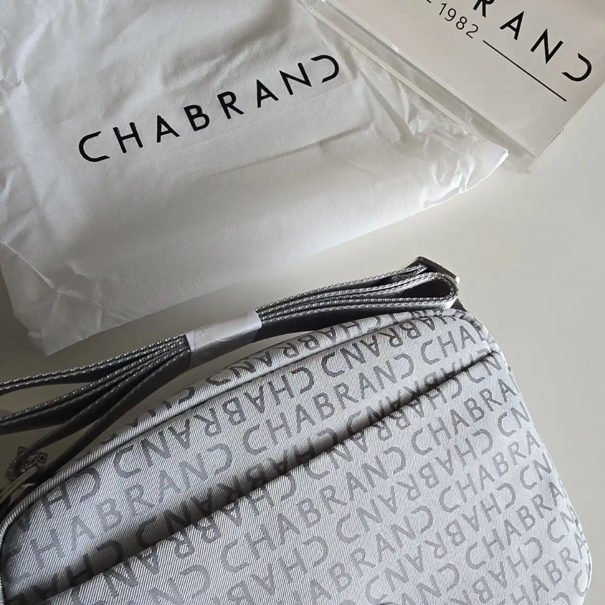 Sacoche chabrand gris