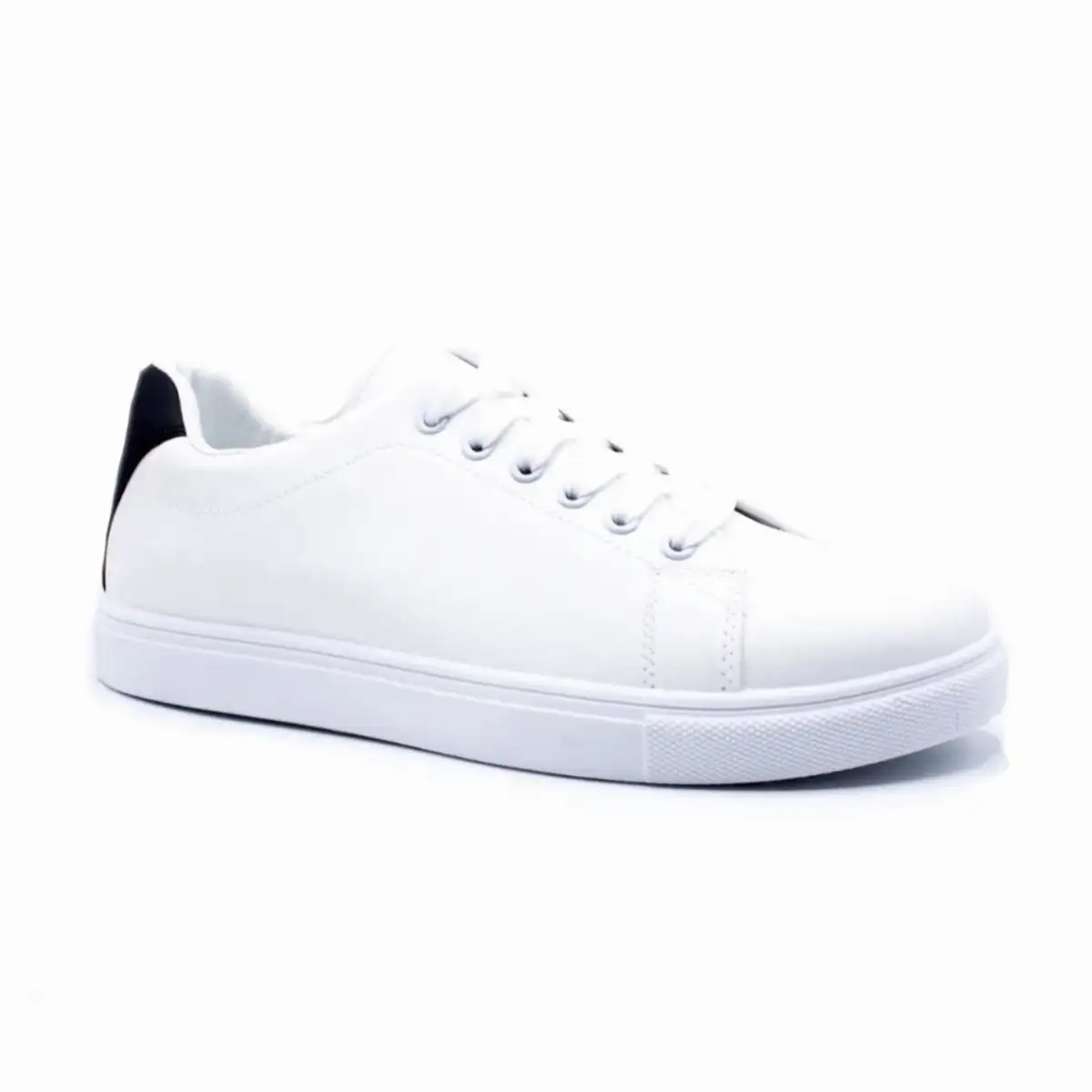 Basket habillé blanc